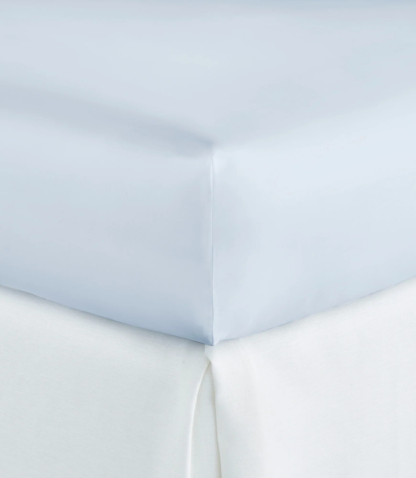 Soprano Sateen Fitted Sheet - Image 3